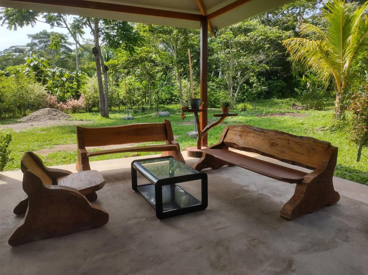 Quirquincho House Lodge Puerto Maldonado Exterior photo